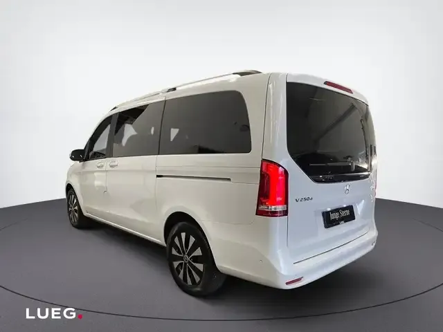 Mercedes-Benz V 250
