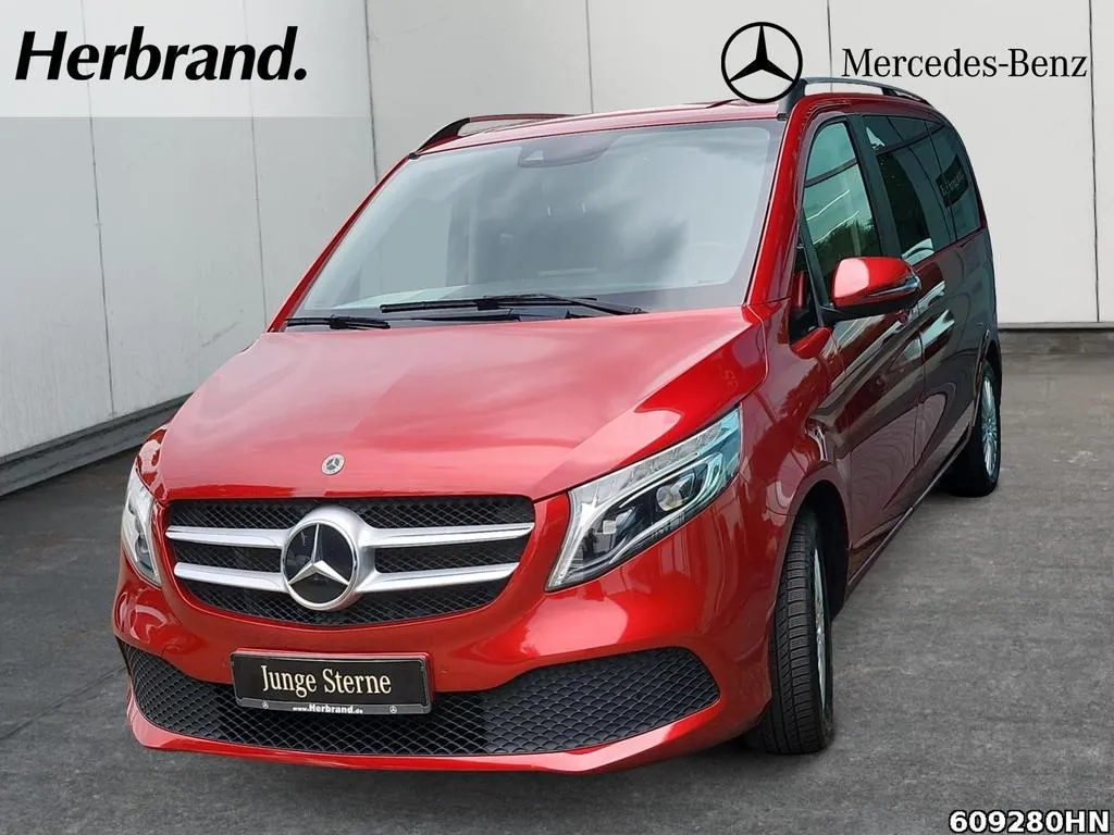 Mercedes-Benz V 220