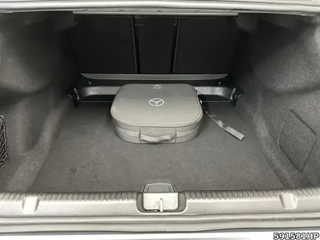 Mercedes-Benz EQE 350