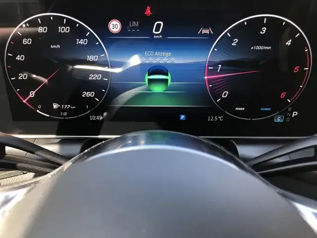 Mercedes-Benz GLC 220