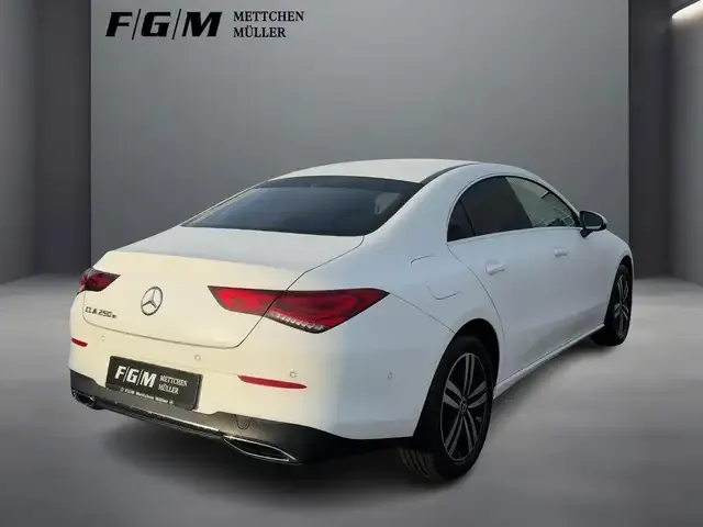 Mercedes-Benz CLA 250