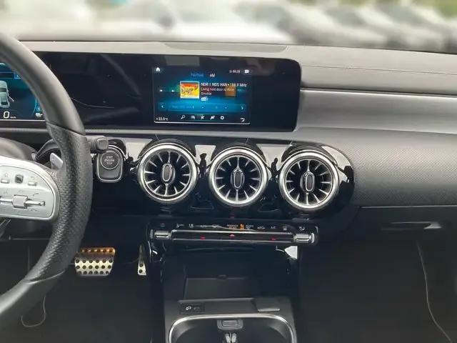 Mercedes-Benz A 250