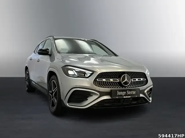 Mercedes-Benz GLA 250