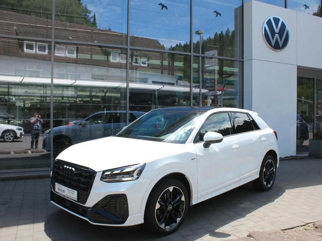 Audi Q2