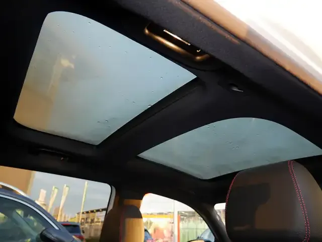 Mercedes-Benz EQB 350