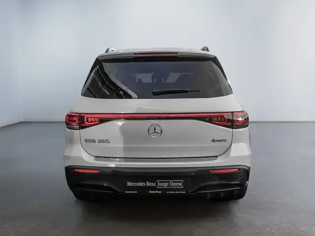 Mercedes-Benz EQB 350