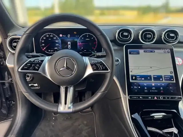 Mercedes-Benz C 220