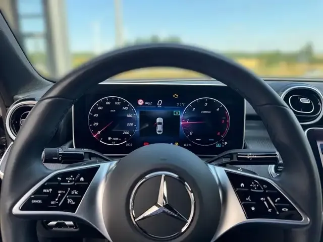 Mercedes-Benz C 220