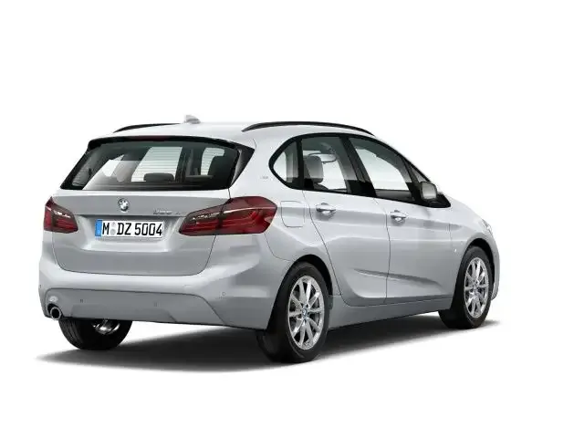 BMW 225
