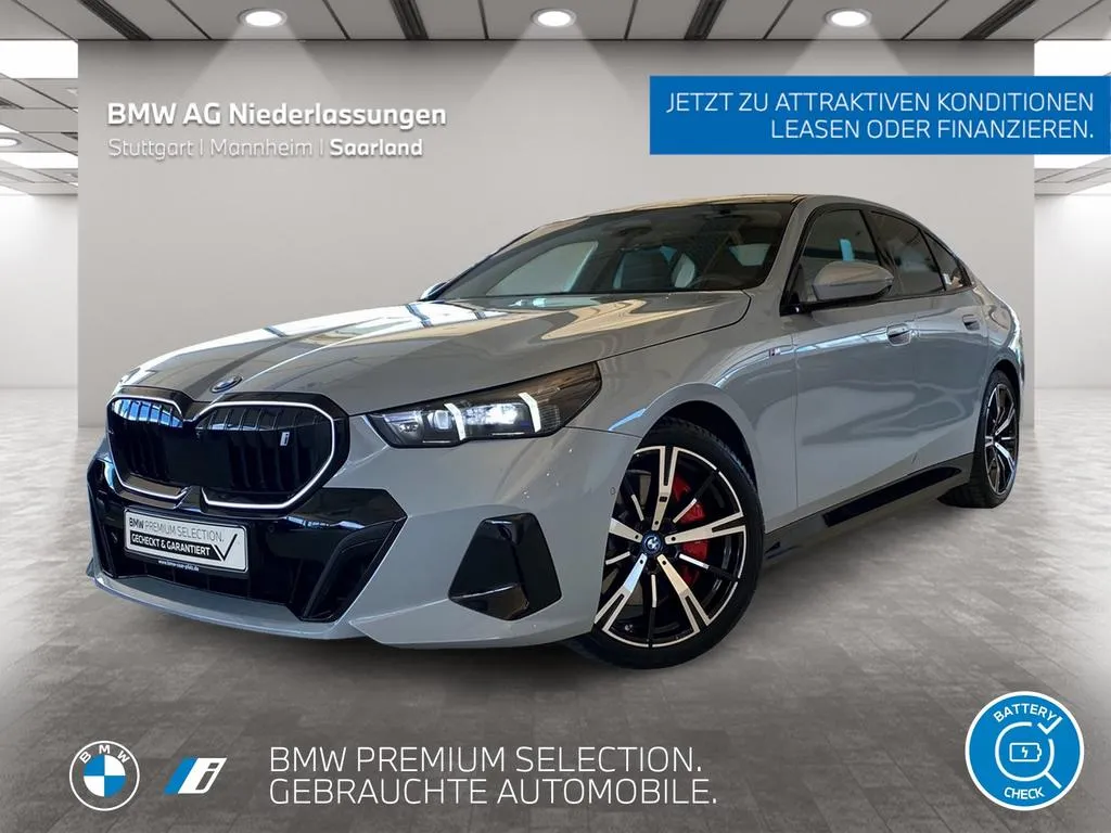 BMW i5