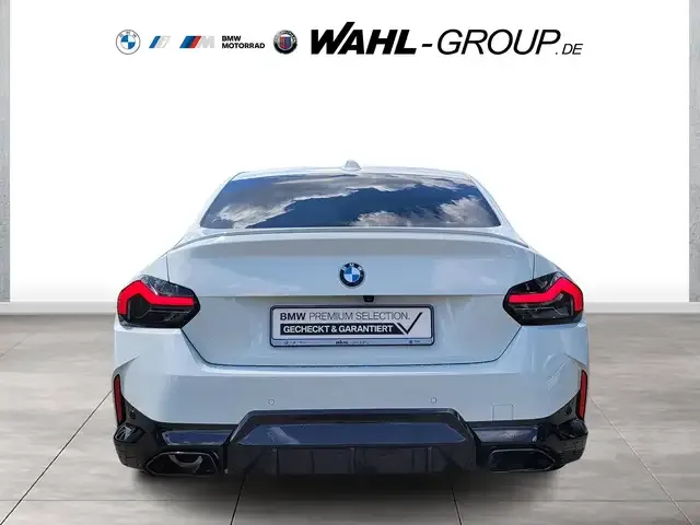 BMW 240