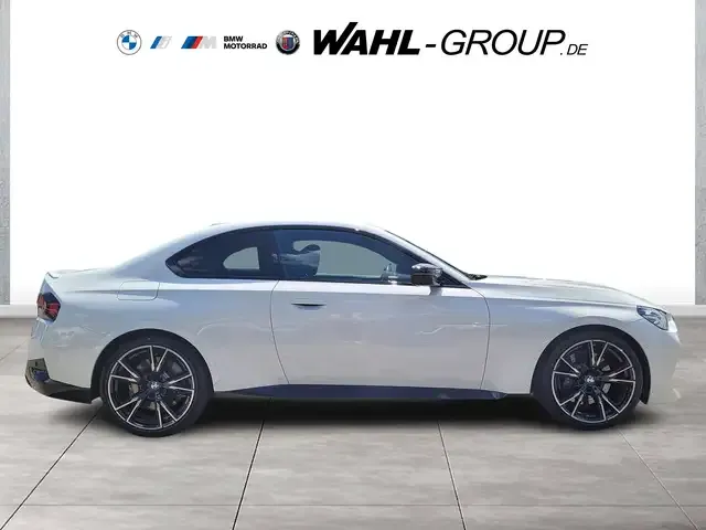 BMW 240