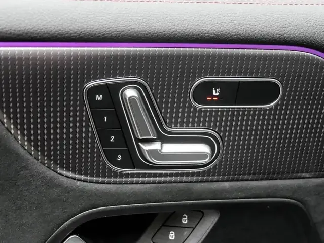 Mercedes-Benz EQB 300