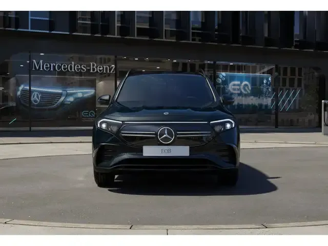 Mercedes-Benz EQB 300