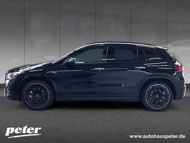 Mercedes-Benz GLA 35 AMG