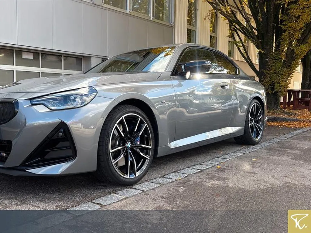 BMW 240