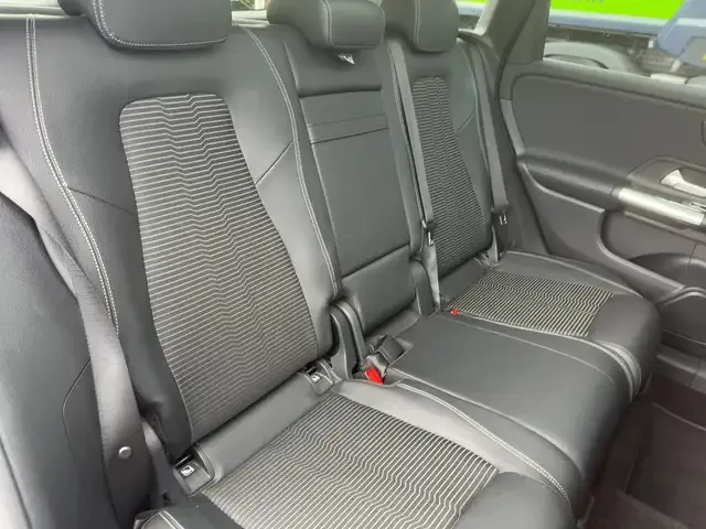 Mercedes-Benz B 250