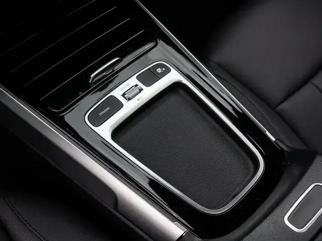 Mercedes-Benz EQB 350