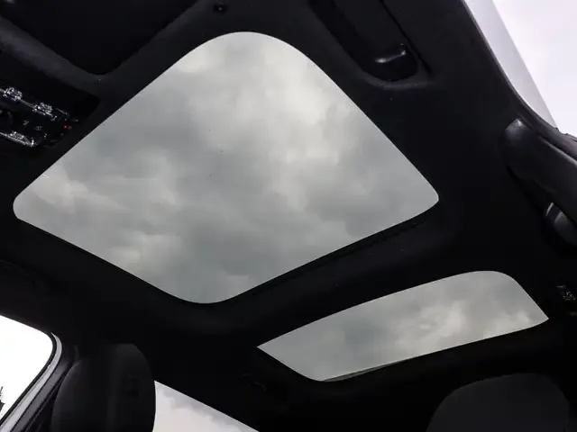 Mercedes-Benz EQB 350