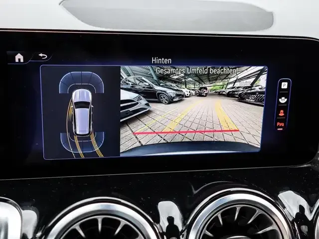 Mercedes-Benz EQB 350