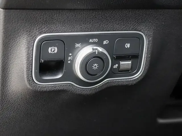 Mercedes-Benz EQB 350