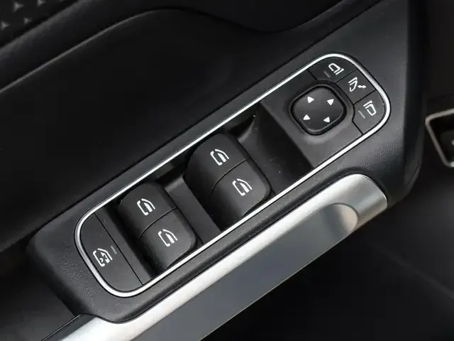 Mercedes-Benz EQB 350