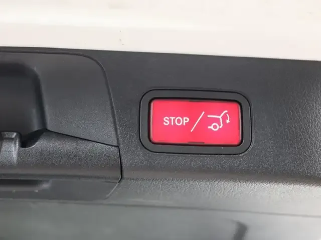 Mercedes-Benz EQB 350