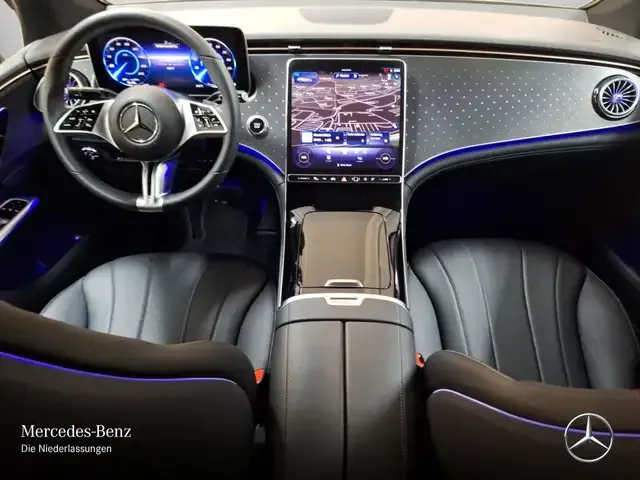 Mercedes-Benz EQE 300