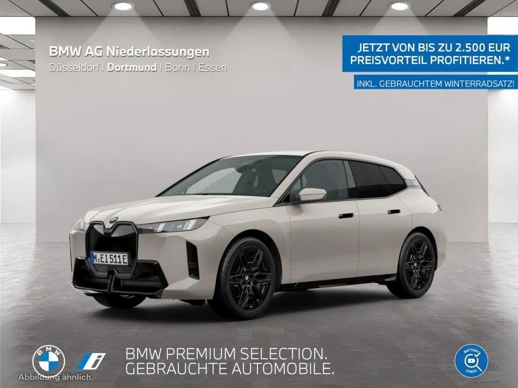 BMW iX