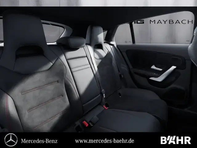 Mercedes-Benz CLA 200