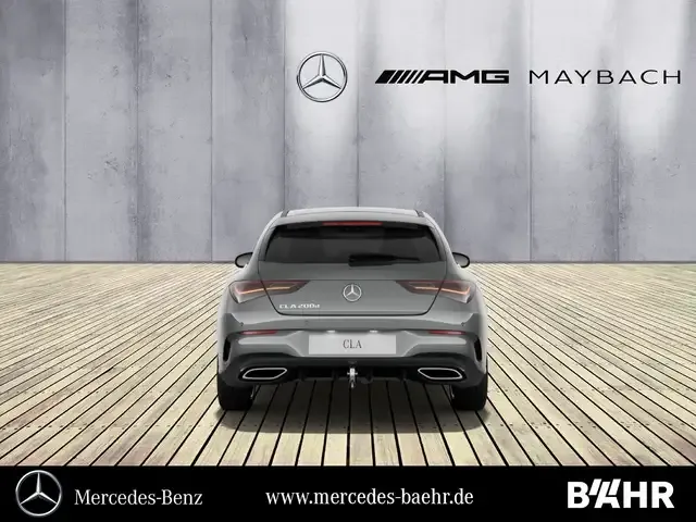 Mercedes-Benz CLA 200