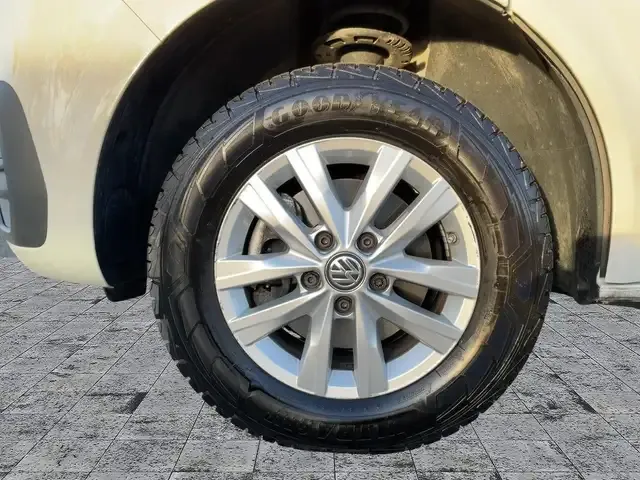 Volkswagen T6.1 Caravelle