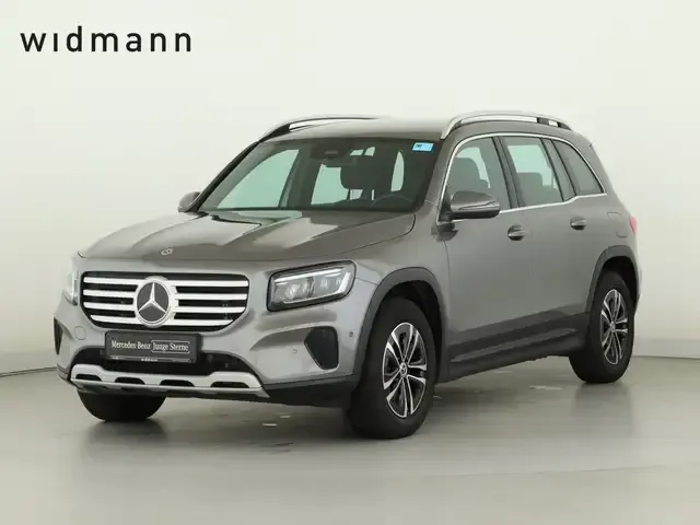 Mercedes-Benz GLB 180