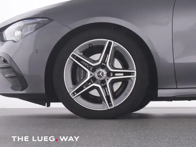 Mercedes-Benz CLA 180