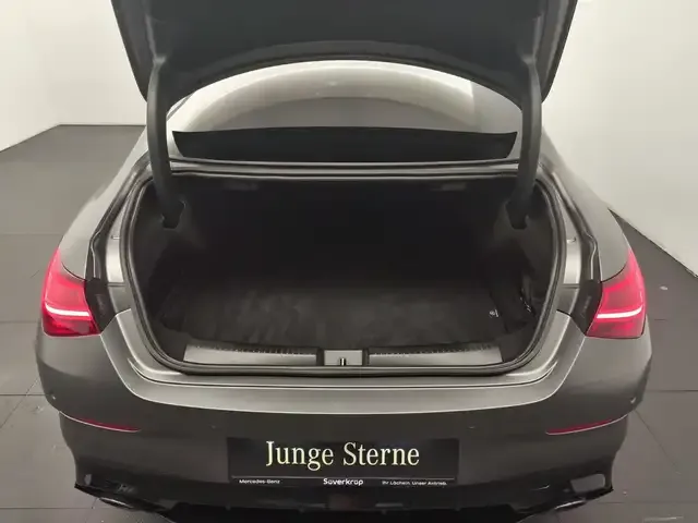 Mercedes-Benz Sonstiges