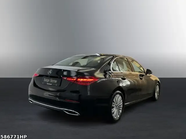 Mercedes-Benz C 180