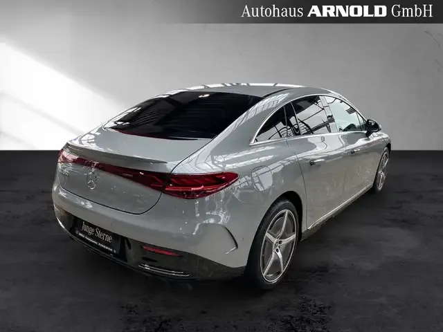 Mercedes-Benz EQE 350