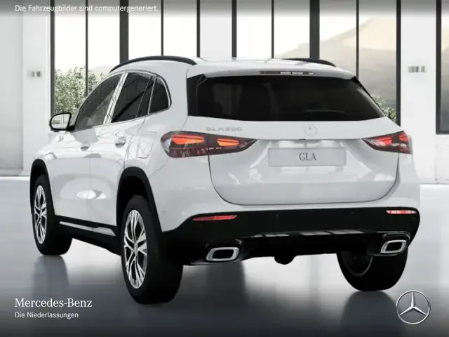 Mercedes-Benz GLA 200