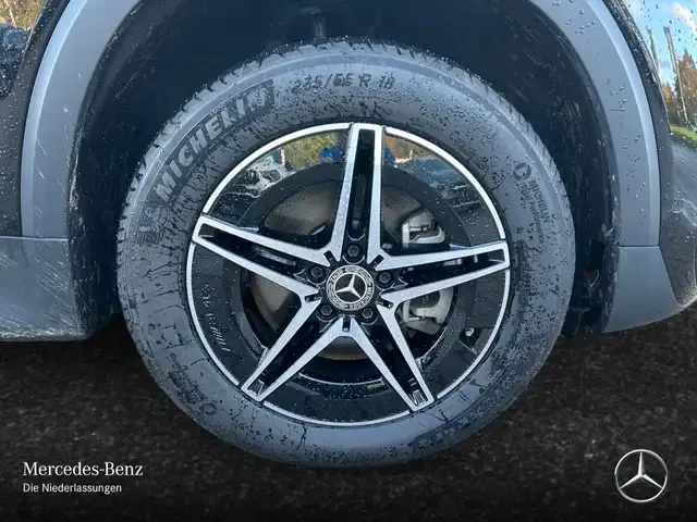 Mercedes-Benz EQB 250