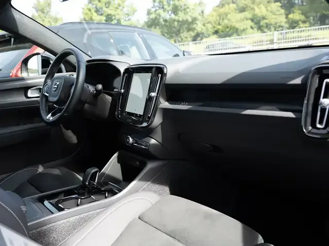 Volvo C40