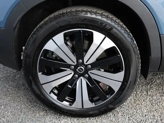 Volvo C40