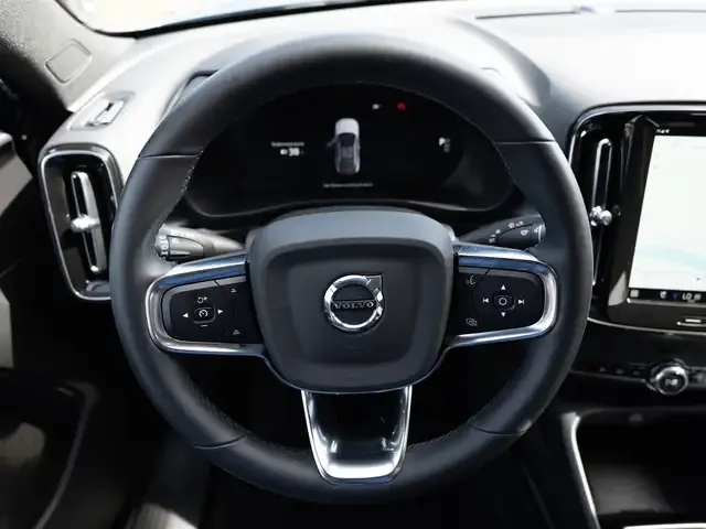 Volvo C40