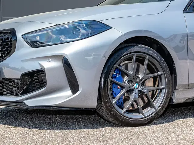 BMW 135