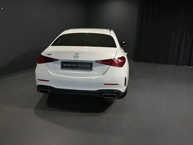 Mercedes-Benz C 180