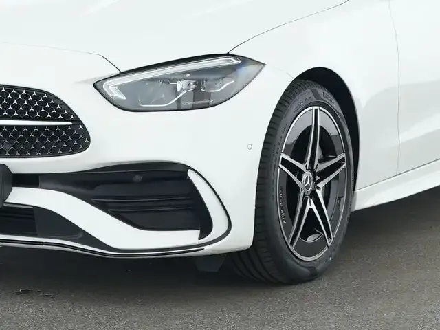 Mercedes-Benz C 180
