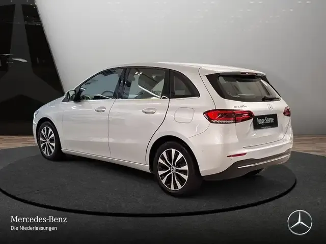 Mercedes-Benz B 250
