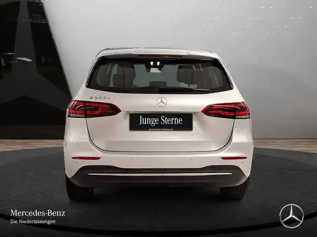 Mercedes-Benz B 250