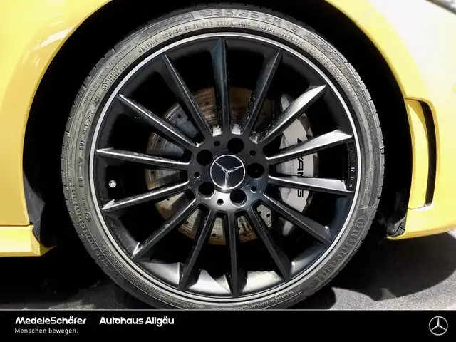 Mercedes-Benz A 35 AMG