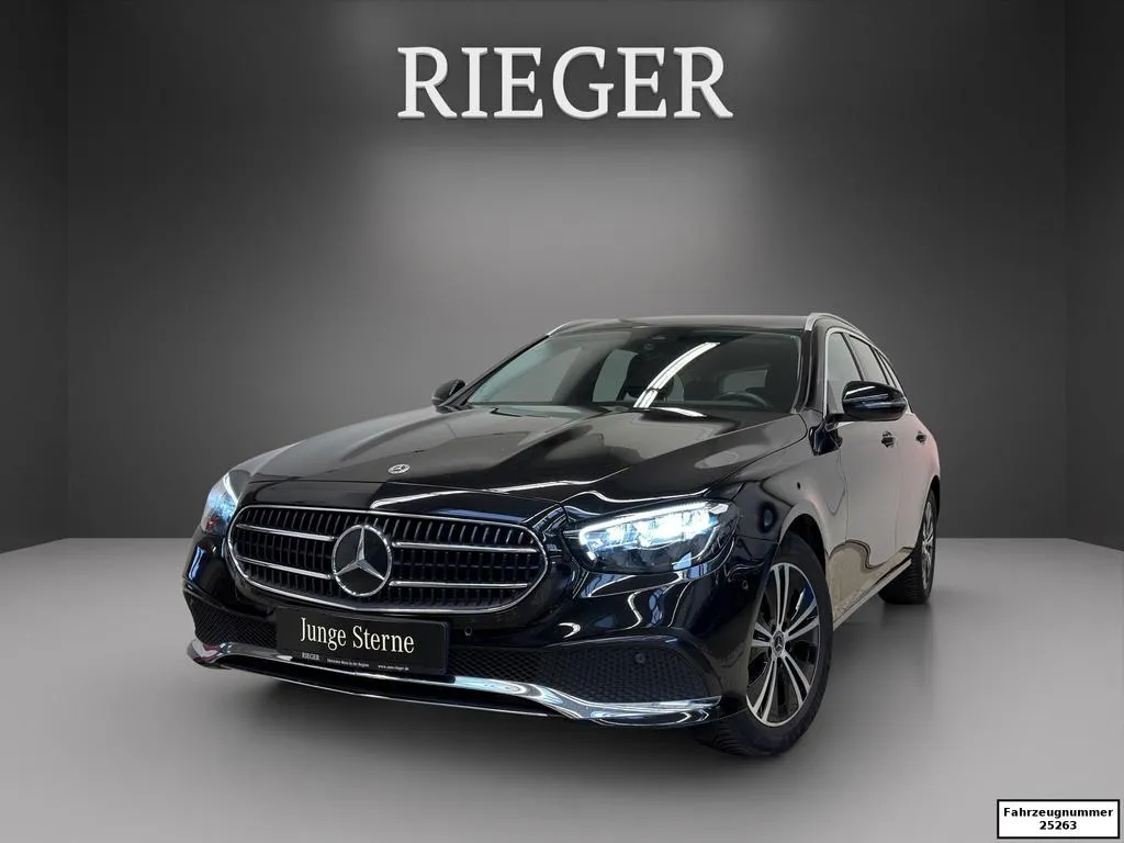 Mercedes-Benz E 220