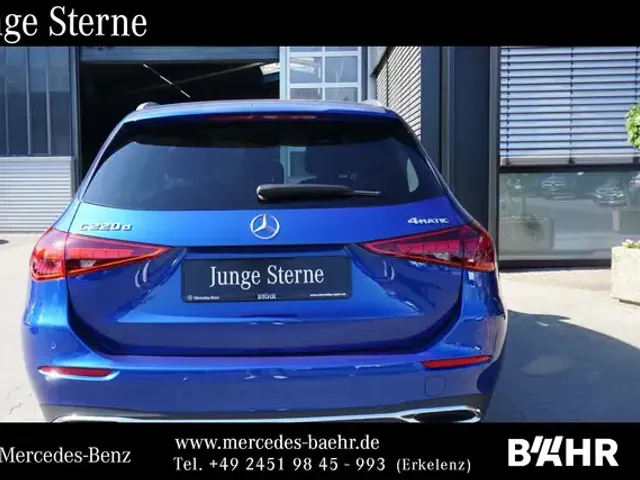 Mercedes-Benz C 220